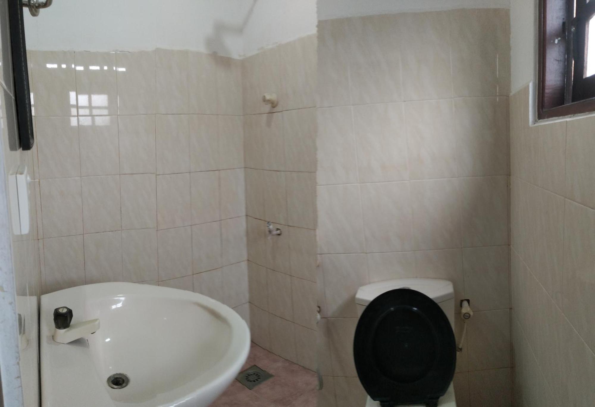 Ch Rooms - Transit Airport Negombo Luaran gambar