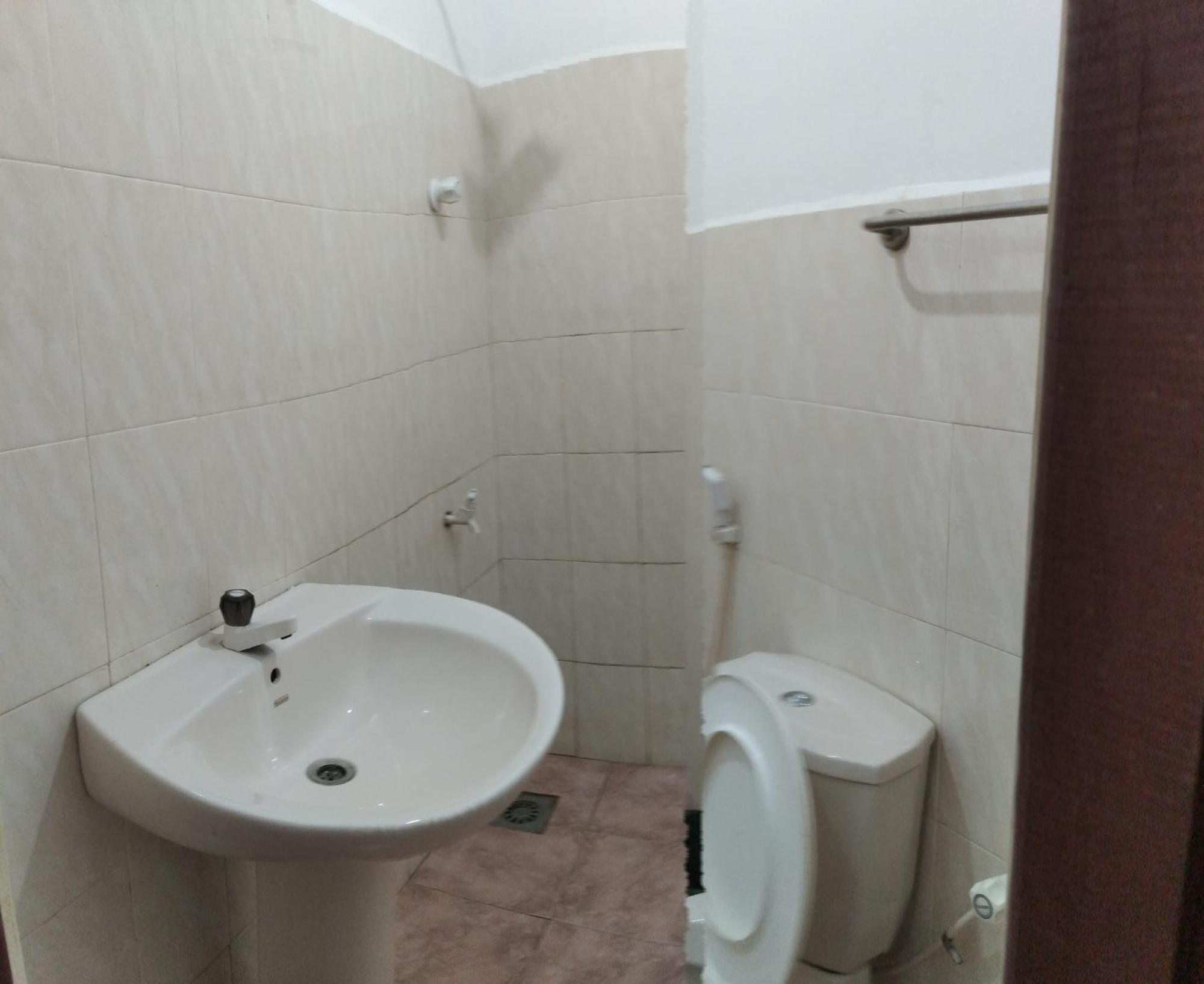 Ch Rooms - Transit Airport Negombo Luaran gambar